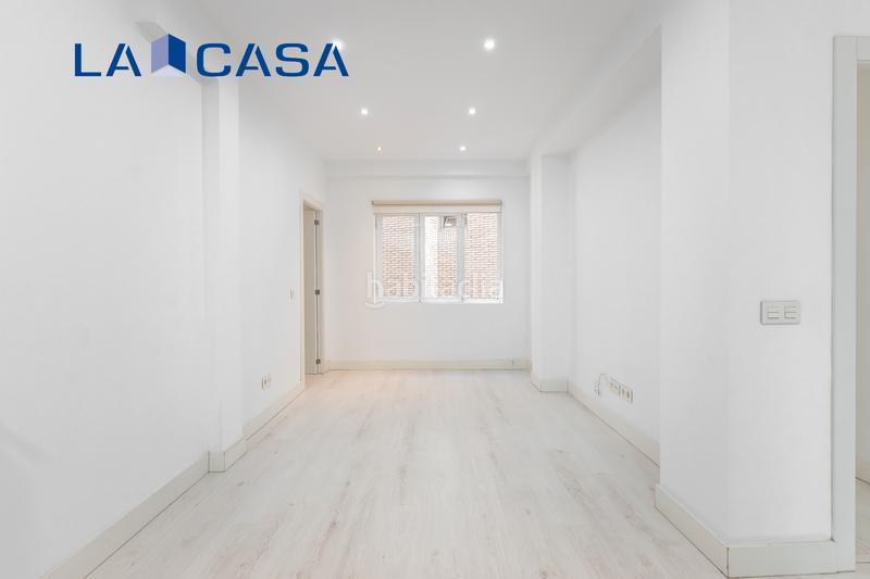 Foto 19861718-012e-41ec-ab1b-333eab0976f3. Location appartement dans Acacias Madrid