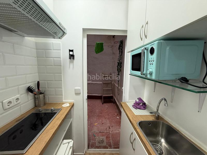 Foto d8b0c68b-e1f5-4056-a673-b1e4a3f45bcb. Pis a Embajadores-Lavapiés Madrid