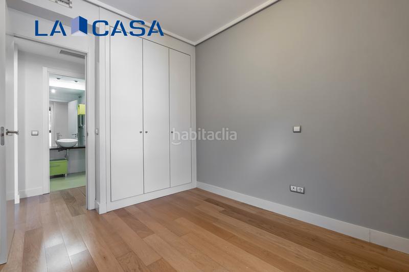 Foto 6c6e0f8e-eb42-46d7-bcbf-0e4f4828e878. Affitto appartamento con parcheggio piscina in Legazpi Madrid