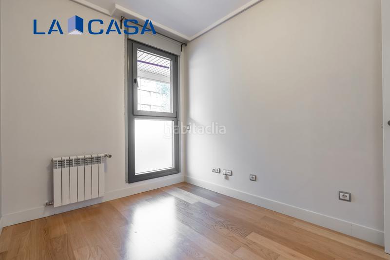 Foto b0b83b68-a845-4cfd-bf0b-780be297daa2. Alquiler piso en Legazpi Madrid