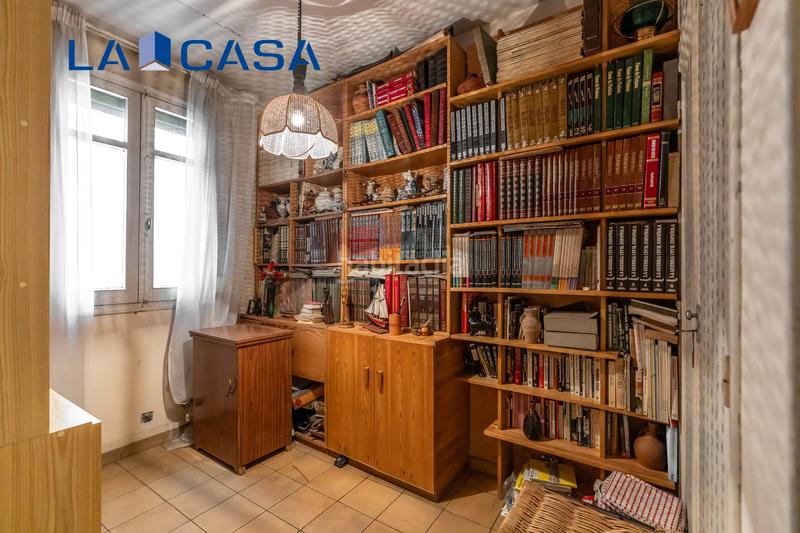 Foto ea5c011b-f5a7-4b0e-b14f-cdadd87e9a48. Flat with heating in Delicias Madrid