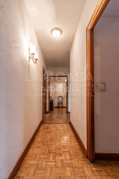 Foto 7f7bcad9-c463-4ded-be95-724b6926c173. Piso en Imperial Madrid