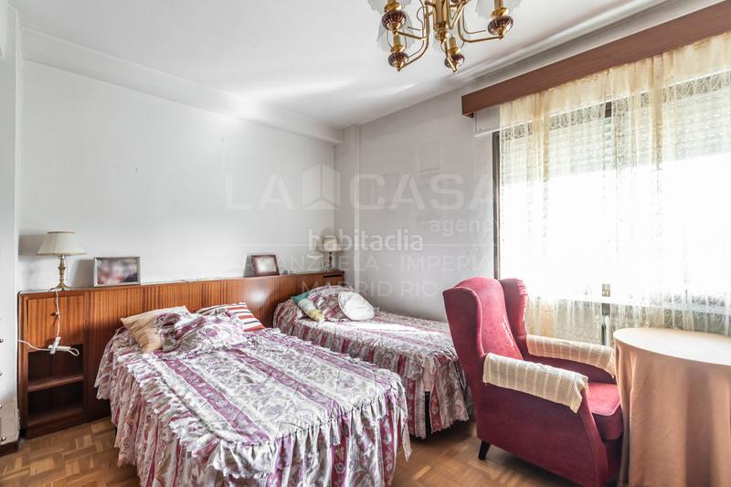 Foto b4563d52-7d9d-4ff6-910c-2b9527644113. Piso en Imperial Madrid