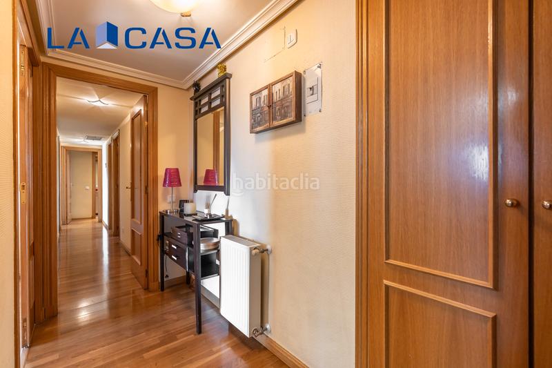 Foto f5ac4ea5-104d-4fb7-aa50-7740a7f15736. Dachwohnung mit heizung parking pool in El Pinar-Punta Galea Rozas de Madrid (Las)