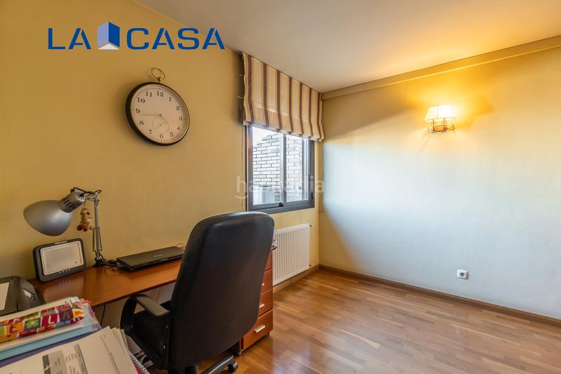 Foto 0213ed4d-0b35-4238-a98c-8b491b9ae091. Penthouse with heating parking pool in El Pinar-Punta Galea Rozas de Madrid (Las)