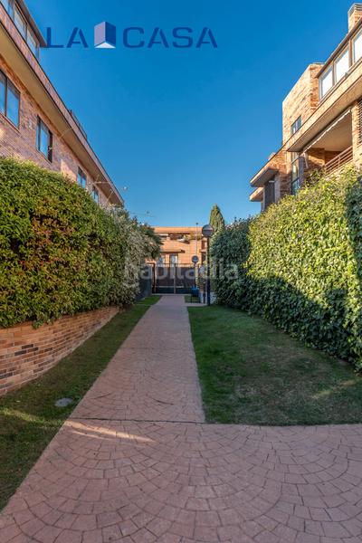 Foto 06b3f880-538d-4f9e-86c6-67db1404a4ec. Penthouse with heating parking pool in El Pinar-Punta Galea Rozas de Madrid (Las)