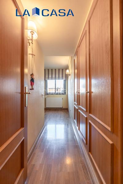 Foto 28afbacd-8b33-4b19-895a-62395dc29f5e. Penthouse with heating parking pool in El Pinar-Punta Galea Rozas de Madrid (Las)