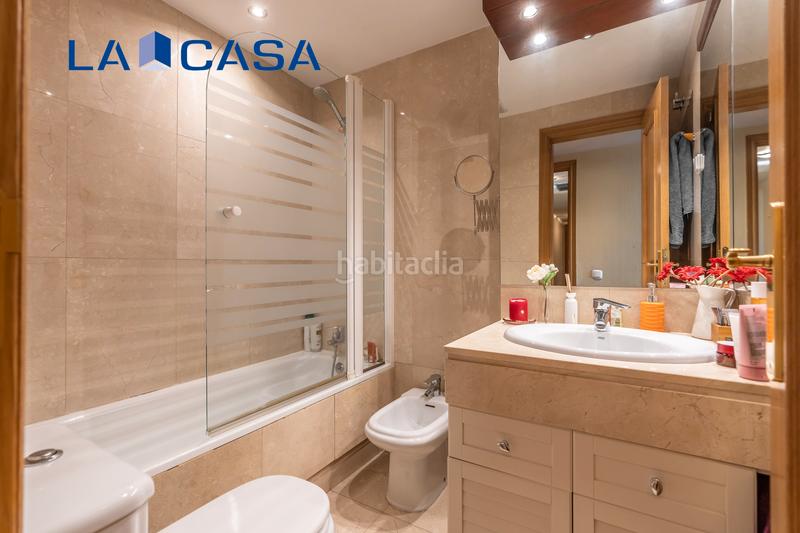 Foto 779b47f1-002e-431d-9cd6-7bcbcb575134. Penthouse with heating parking pool in El Pinar-Punta Galea Rozas de Madrid (Las)