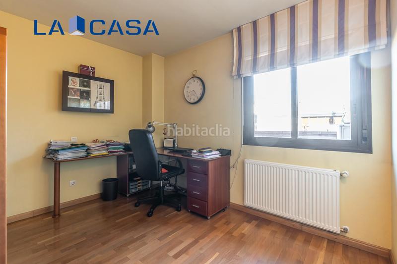 Foto 8725ab1c-2955-44b5-831c-009ff2b4363b. Penthouse with heating parking pool in El Pinar-Punta Galea Rozas de Madrid (Las)