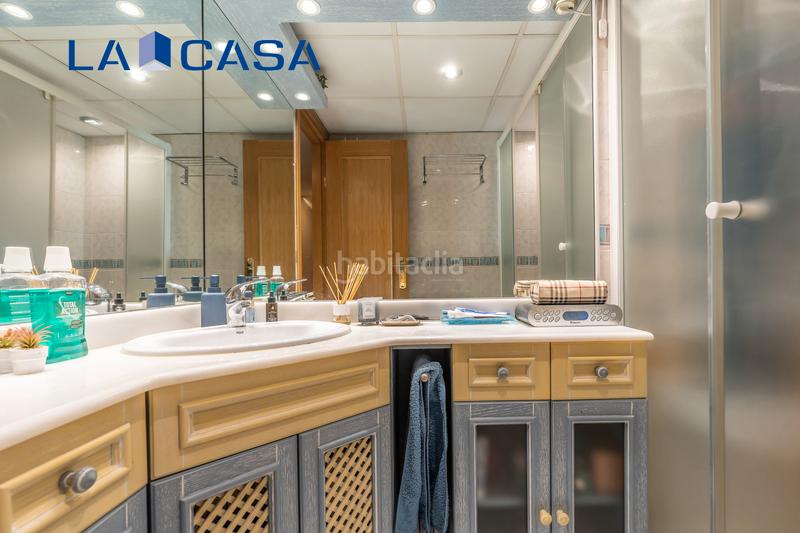 Foto 919091c9-047f-46c4-ab97-f8b8a4582e4e. Penthouse with heating parking pool in El Pinar-Punta Galea Rozas de Madrid (Las)