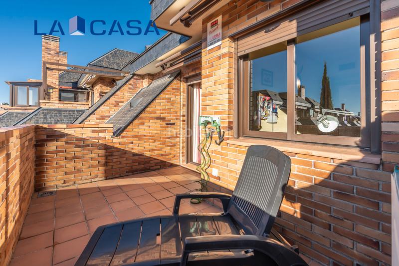 Foto ee613a16-db4b-46f2-872c-b00e27c82b8a. Penthouse with heating parking pool in El Pinar-Punta Galea Rozas de Madrid (Las)