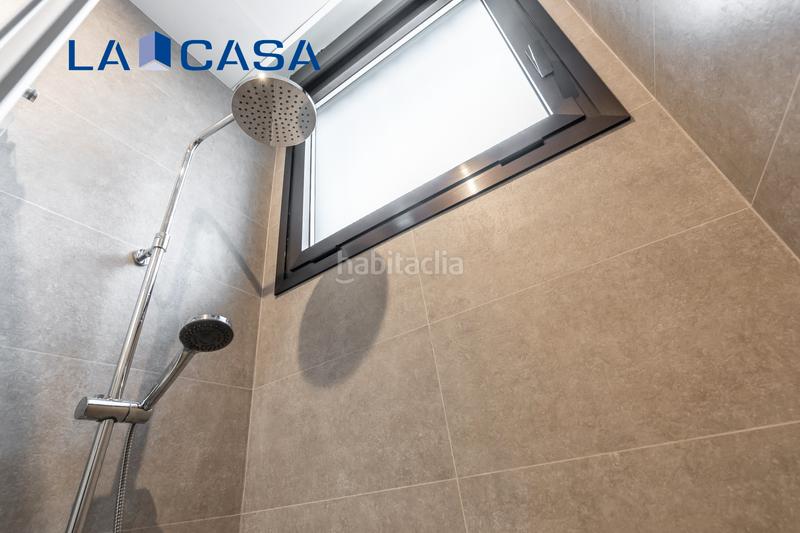 Foto f9e780a0-caa5-480e-a7df-768f6ad8d2d6. Miete etagenwohnung in Legazpi Madrid