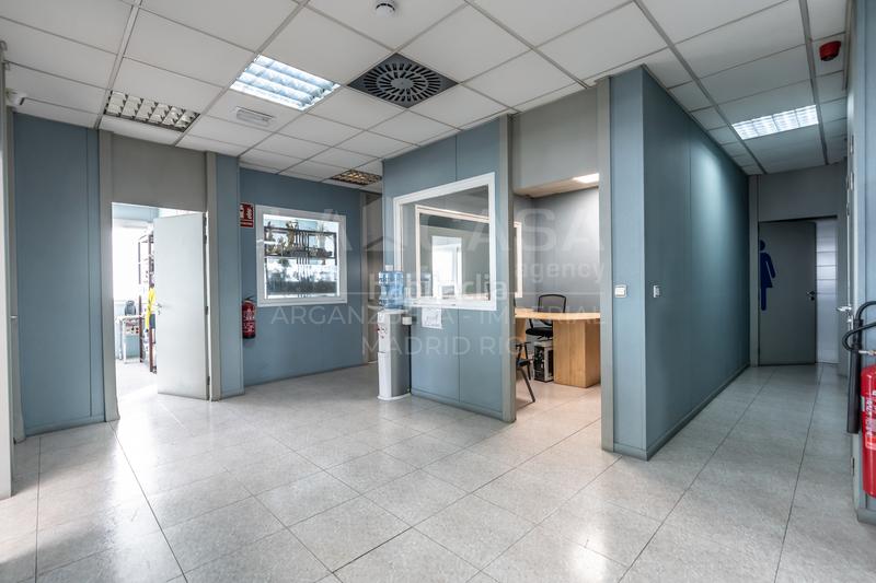 Foto 433ec370-8495-4e5f-87d0-12ee3193386a. Industrial building in Leganés norte Leganés