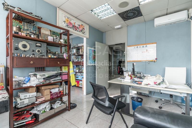 Foto 45f4489d-78fe-4896-8d93-bb316a2573e9. Industrial building in Leganés norte Leganés