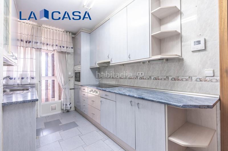 Foto 22cb72d1-1c1d-4851-9269-4f90cc53dbb6. Appartamento con riscaldamento parcheggio in Palos de Moguer Madrid