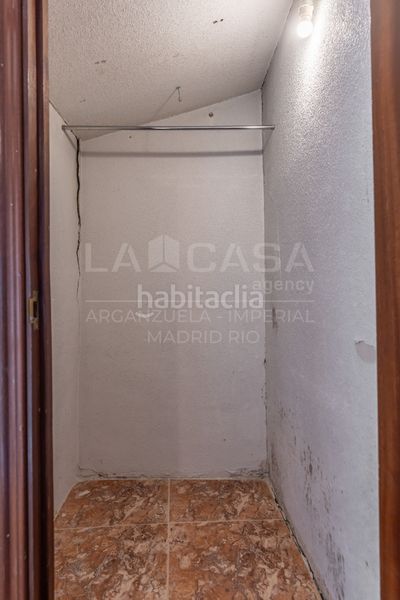 Foto 826b604c-c6a4-46c7-8ffc-0f7869f5a9b1. Piso en Palacio Madrid