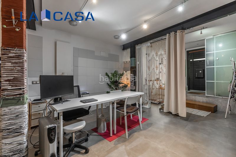 Foto 1246ba85-21a3-48cd-ad0d-b3a1dd6503c2. Dúplex amb calefacció a Acacias Madrid