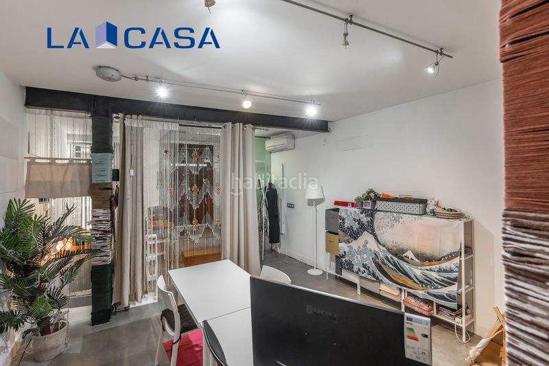 Foto 1bae5888-8a1b-4d5c-b1d5-563554b2cb75. Dúplex amb calefacció a Acacias Madrid