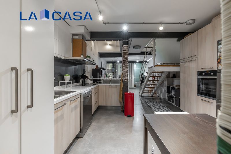 Foto 4362284c-3913-46da-bedb-6bae7fb1653d. Dúplex amb calefacció a Acacias Madrid