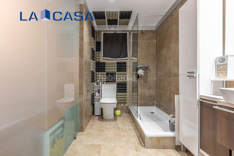 Foto 940d067f-c618-490e-97f8-ef602904ed7f. Dúplex amb calefacció a Acacias Madrid