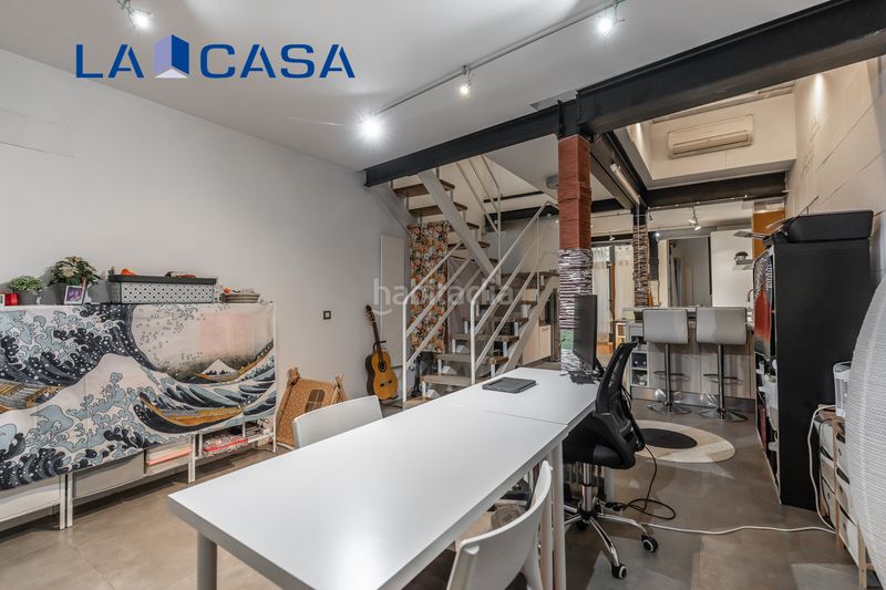 Foto d5c6ed6c-6f3d-461c-9d58-178526c005bb. Dúplex amb calefacció a Acacias Madrid