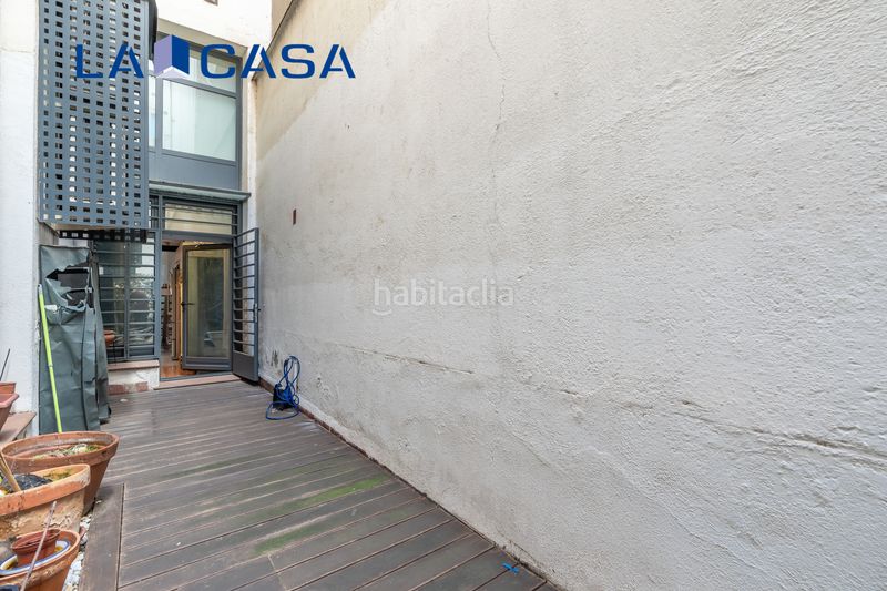 Foto f1cd30f8-3219-41fa-a6b2-229e63e2ad56. Dúplex amb calefacció a Acacias Madrid