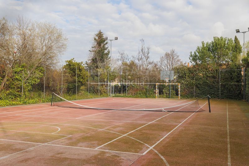 Foto 3aaab3d2-d86d-460d-96db-e49320598e82. Pis amb calefacció aparcament piscina a Sector B Boadilla del Monte
