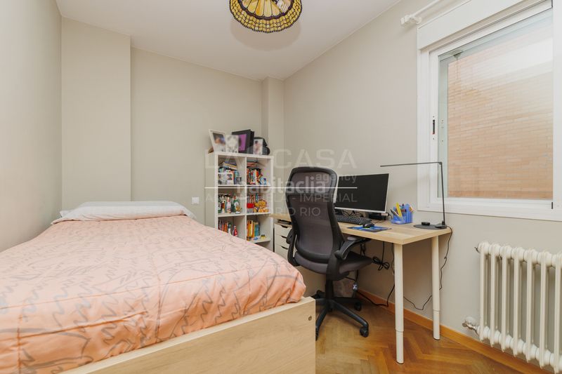 Foto b557cd8d-db14-4837-8981-ac1dfe271c18. Pis amb calefacció aparcament piscina a Sector B Boadilla del Monte