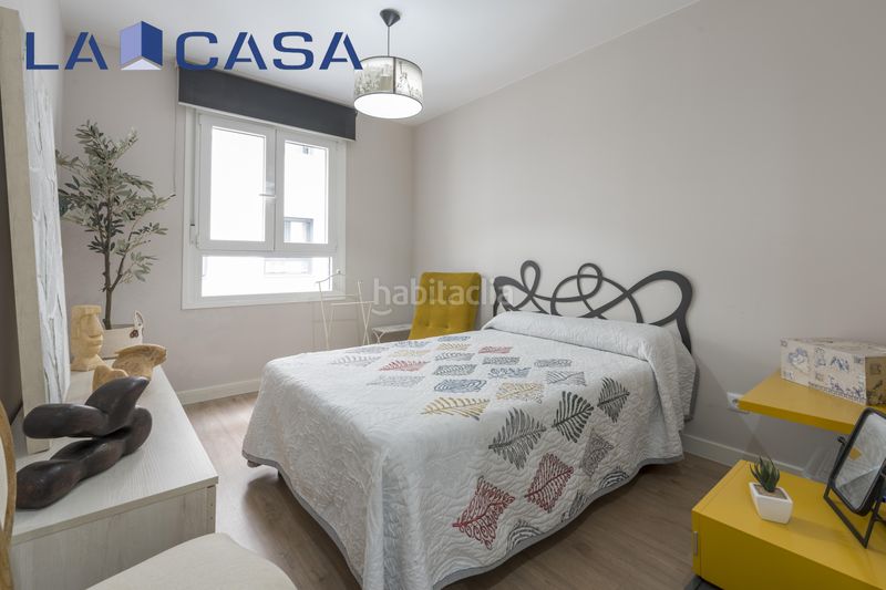 Foto 137abd5c-0f84-4fc2-b945-d3ab02ed650c. Pis amb aparcament piscina a Villaverde Alto Madrid