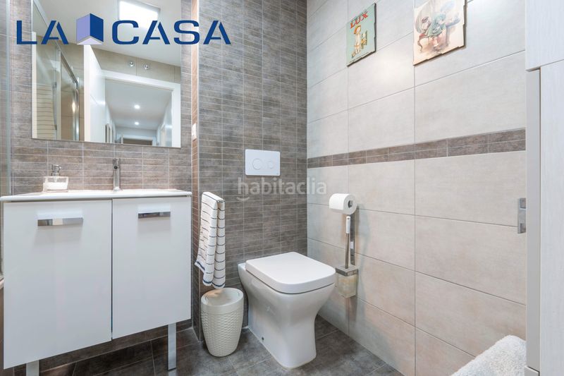 Foto bd68b352-b4d3-4f64-a24a-c1f511cfe58b. Pis amb aparcament piscina a Villaverde Alto Madrid