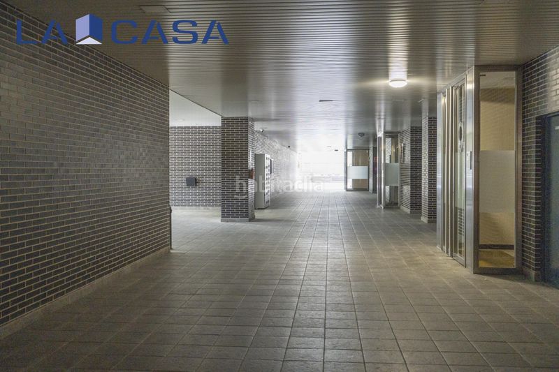 Foto c67b2f89-d399-4e99-8098-66f7631025e8. Pis amb aparcament piscina a Villaverde Alto Madrid