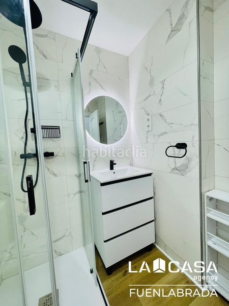 Foto ad2e302e-f35a-4b30-9ca2-9290097786d8. Àtic a Centro Fuenlabrada