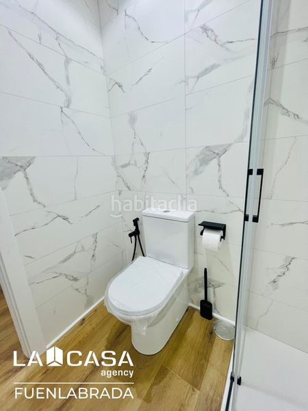 Foto b4f775f0-14a3-4d13-9f0b-714838335f9d. Àtic a Centro Fuenlabrada