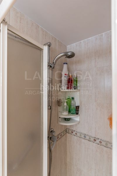 Foto 3f533444-7845-4c66-93d2-60f78b098ddb. Pis amb calefacció a Imperial Madrid