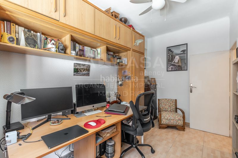 Foto aca85ade-786e-4c03-9a76-7163886aa5a9. Pis amb calefacció a Imperial Madrid