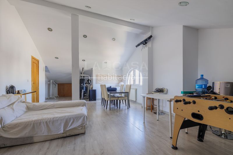 Foto 5273d018-6327-4f6f-8814-77748fe4e215. Chalet en Meco pueblo Meco