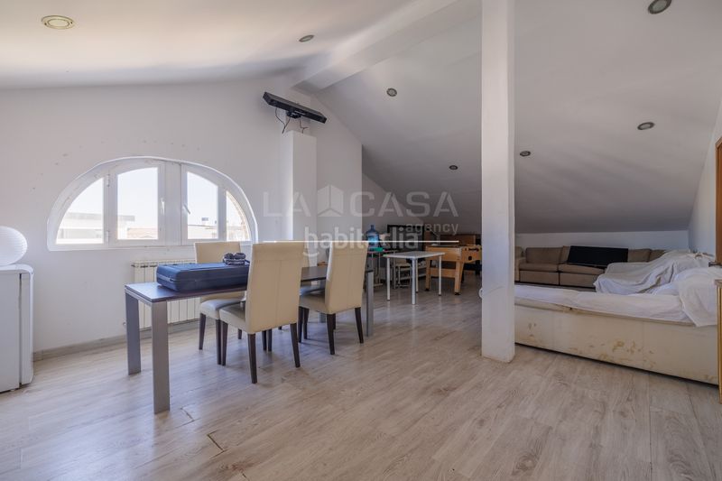 Foto 5720a5dc-5881-4144-a650-569e7c8ad67a. Chalet en Meco pueblo Meco