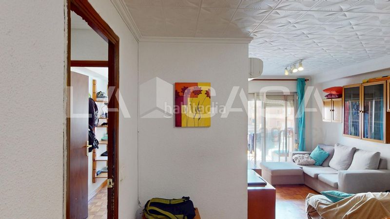 Foto 4ea57f76-9c38-4c41-9f0f-c7ff8ae8c9ee. Pis a Ciutat Jardí Valencia