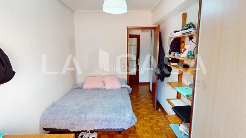 Foto 9e551f63-a018-4a6d-a81c-2221639421b3. Pis a Ciutat Jardí Valencia