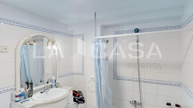 Foto e74f8d4b-8dfa-4312-aab1-2f352a507154. Pis a Ciutat Jardí Valencia