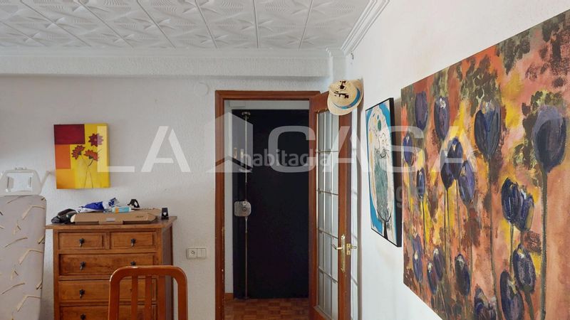 Foto f9a5e10f-eb04-4300-a1ca-0e94fa160482. Pis a Ciutat Jardí Valencia