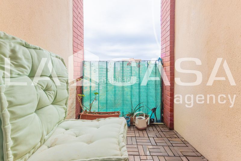 Foto 480fd982-2d56-43b4-a48b-45ac82b78cc9. Pis a Aiora Valencia