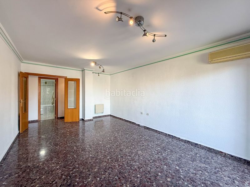 Foto ad211348-2679-4ab1-96b5-614cd79b8c3f. Pis a La Creu del Grau Valencia