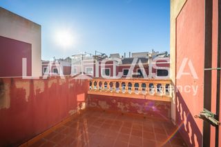 Casa adossada  Calle deshuesadora