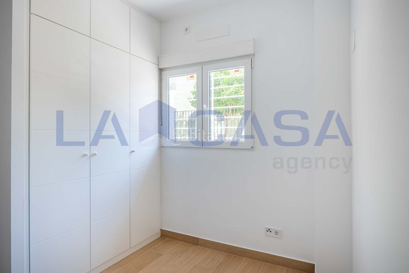 Foto bc57a2a7-982a-4de6-9732-06545921ed57. Planta baixa a Cruz Roja Sevilla