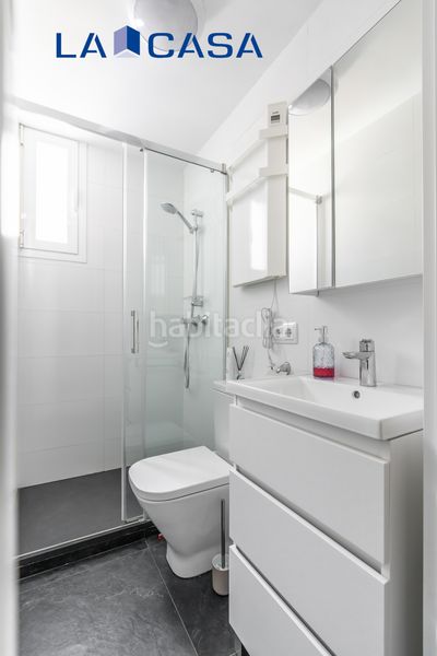 Foto f491de0a-49a8-4bc5-aaf5-a5d4891d3acb. Piso en Chopera Madrid