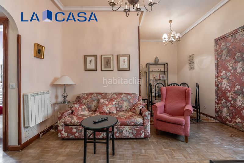 Foto 74240b3a-b8fb-4217-bfb9-65e8a345535f. Piso en Chopera Madrid