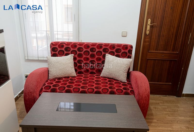 Foto 7cf43a73-f98b-4938-9d31-433212392d56. Pis a Delicias Madrid
