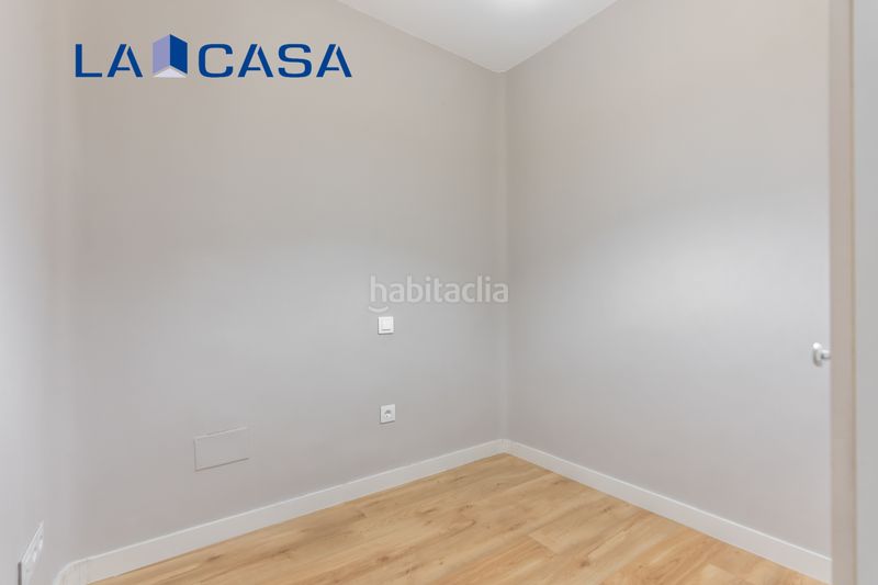 Foto 4b1442a3-8e69-4f25-9f1f-80dc8a67d825. Piso en Palos de Moguer Madrid