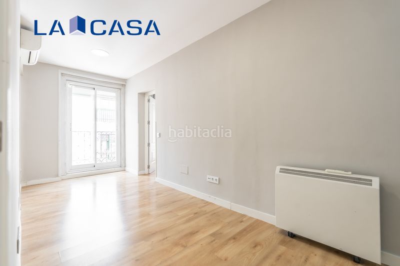 Foto d9aba1be-5fa5-4470-8b59-5c09e74f2626. Piso en Palos de Moguer Madrid